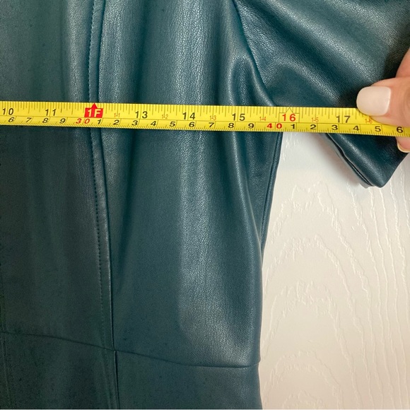 Ann Taylor Green Faux Leather Short Sleeve Dress Fall Christmas Holiday Size 4 - Picture 13 of 16